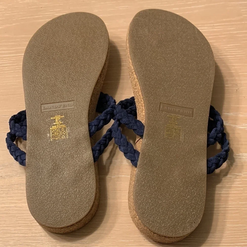 Lands End Navy or Abra sandals Sz 9 NWOB soft suede